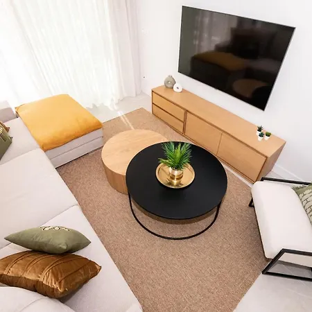 Apartamento Deluxe Duplex Con Piscina Privada *