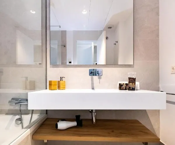 Deluxe Duplex Con Piscina Privada * Marbella