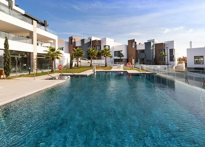Deluxe Duplex Con Piscina Privada